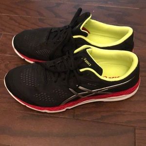 Men’s ASICS 33 FA running shoes